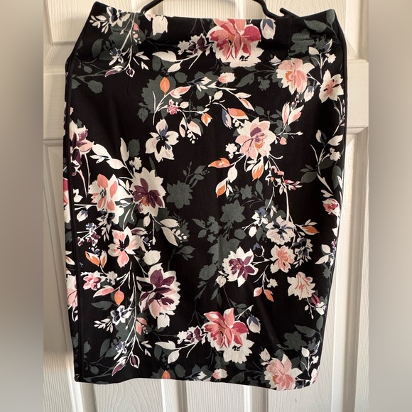 White House Black Market Dresses & Skirts - Floral Black Skirt